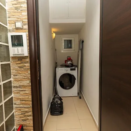 Delmare Kram Vee Daire Selanik